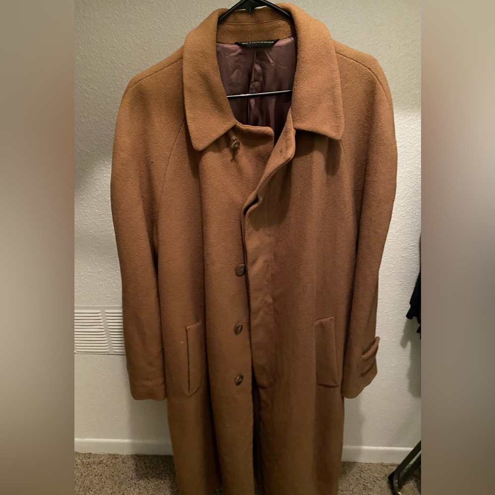 Vintage CHAPS Ralph Lauren’ coat. Color tan/camel